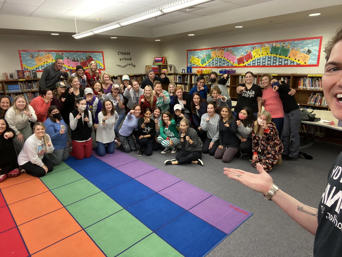Thanks to Dave from @improvMania for bringing some laughs and spirit to our faculty meeting! <a href="/ChandlerUnified/">Chandler Unified School District</a>