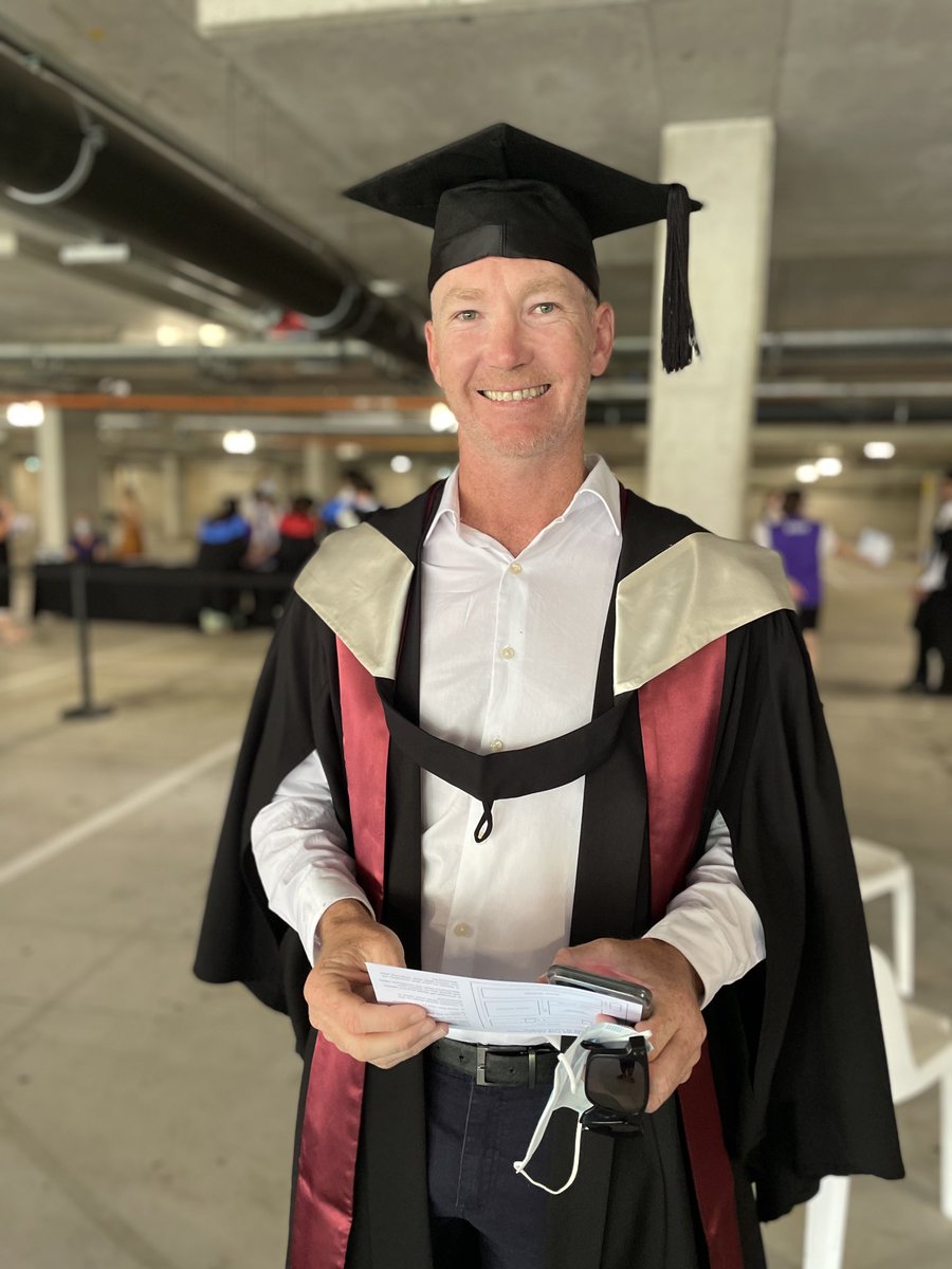 Murray Davis tweet media