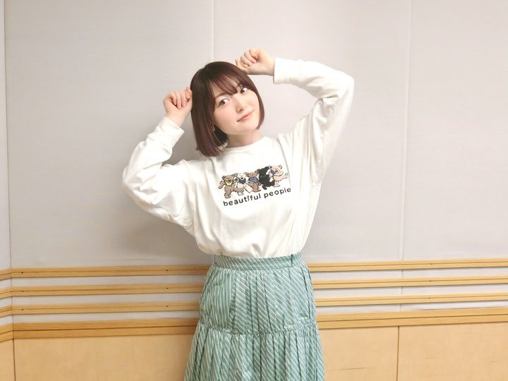 hanazawaft_'s tweet photo. beautiful people

G.D long T-shirt

キャンディーストライプギャザーティアードスカート

#花澤香菜 https://t.co/X2oafYWd9L