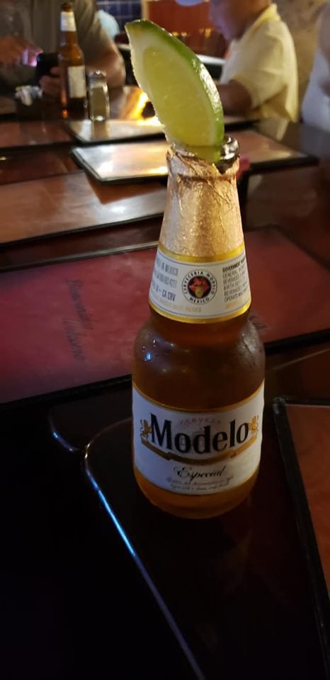 CostaMessa's tweet photo. 𝗠𝗼𝗱𝗲𝗹𝗼𝗧𝗶𝗺𝗲 + #𝗧𝗚𝗜𝗙 = 𝗕𝗲𝘀𝘁. 𝗗𝗮𝘆. 𝗘𝘃𝗲𝗿.
#rgv #mcallen #modela #beerMe #weekend https://t.co/NgKHhqUQgj