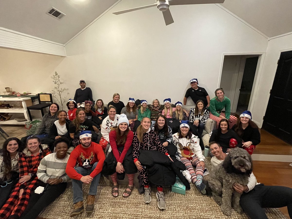 Team 🎄🎅🎄 party! 

Ho Ho Ho!

Merry Christmas!