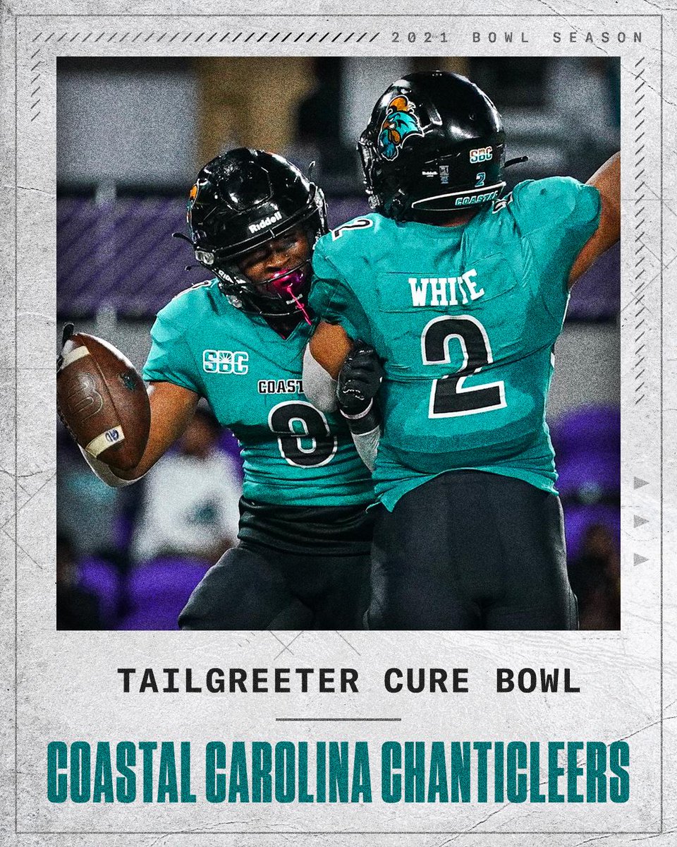 ESPNCFB's tweet photo. FIRST BOWL WIN IN PROGRAM HISTORY 🙌

A historic victory for @CoastalFootball! https://t.co/ZRMobAxpvw