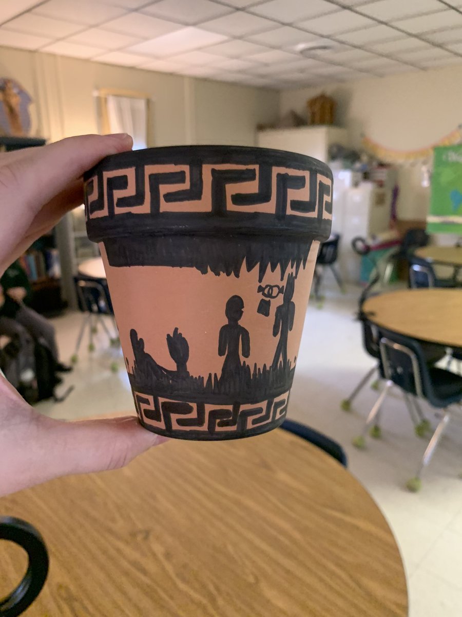 mrsahowell3's tweet photo. Students created a Greek “vase” that retold a Greek myth of their choice. Some students also created labyrinths after learning about the myth of Theseus and the Minotaur. @Clarkshaweagles #learningleading @MobilePublicSch https://t.co/maUA9CmY0z