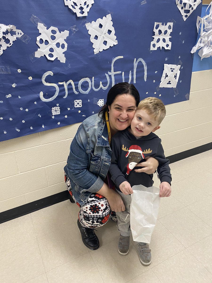 JenLaird2021's tweet photo. Nothing but love, fun and cheer being spread in the halls of Lincoln today…and I even got to go to the Polar Express with my favorite little guy. #LincolnPrideWCS https://t.co/824XGmlVgn