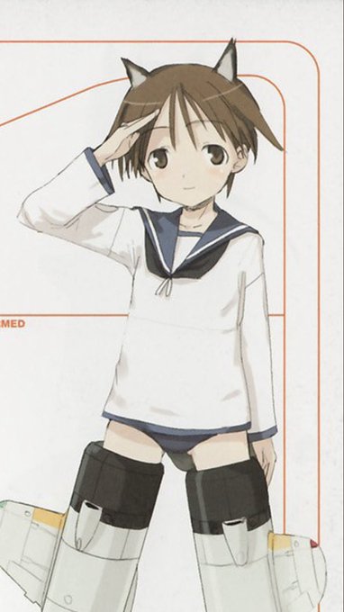 初期OVAやフィギュアの宮藤服は完全に海軍のジョンベラだからなあ。>RT 