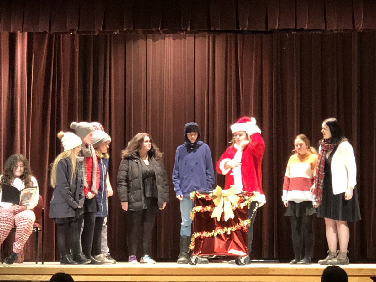 DavidBarrett000's tweet photo. Very proud of all the students who performed @BaccalieuSchool     Fantastic job!!! https://t.co/qbUO6727p7