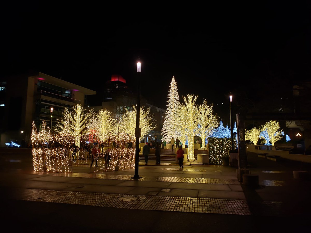 RJC_Victoria's tweet photo. Downtown #yyj is now looking more festive than ever thanks to the magic of #lightsofwonder structures, which RJC has provided structural engineering for. You can find the enchanting light display in Centennial Square until end of December! ๐ https://t.co/eGqAEeURyT https://t.co/xkzNuojG2W