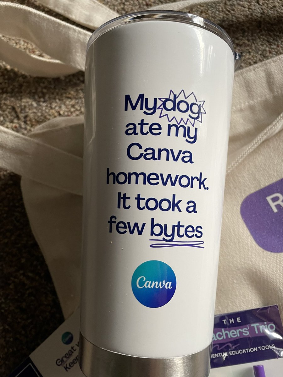 Totes feeling the love <a href="/canva/">Canva</a> <a href="/ohcanadatweet/">ᴏʜᴄᴀɴᴀᴅᴀᴛᴡᴇᴇᴛ (Chris)</a>!!  Already filling up with creative designs for the new year!#canvalove  #canvaforeducation