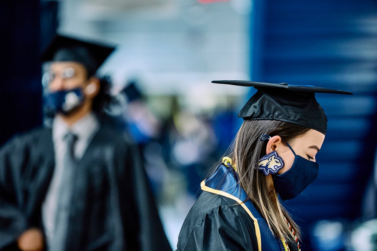 montanastate's tweet photo. Congratulations to all of #MontanaState's fall 2021 graduates! 💙💛 #CatGrad21  

Full album: https://t.co/ofjJf671hM https://t.co/IVaYvawPKI