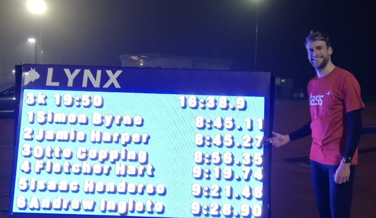 PentHarper's tweet photo. Buzzing to have run a new PB over 3km - running faster than I ever have off less training and working full time ☺️ hope everyone has a lovely Xmas break! https://t.co/GAi9EMd8v9
