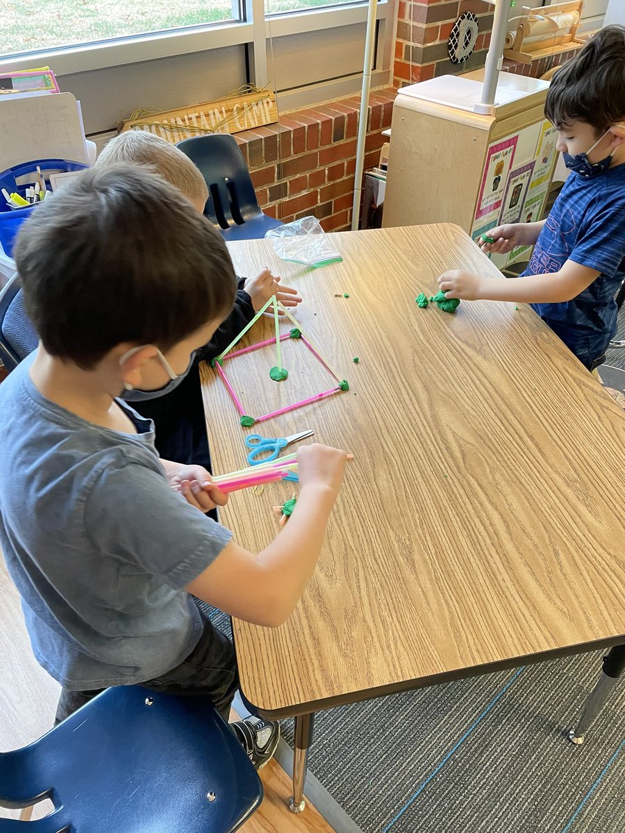 S.T.E.M Winter Party was a success. So proud of all these kiddos collaborating and working together to complete their challenges #winterfun