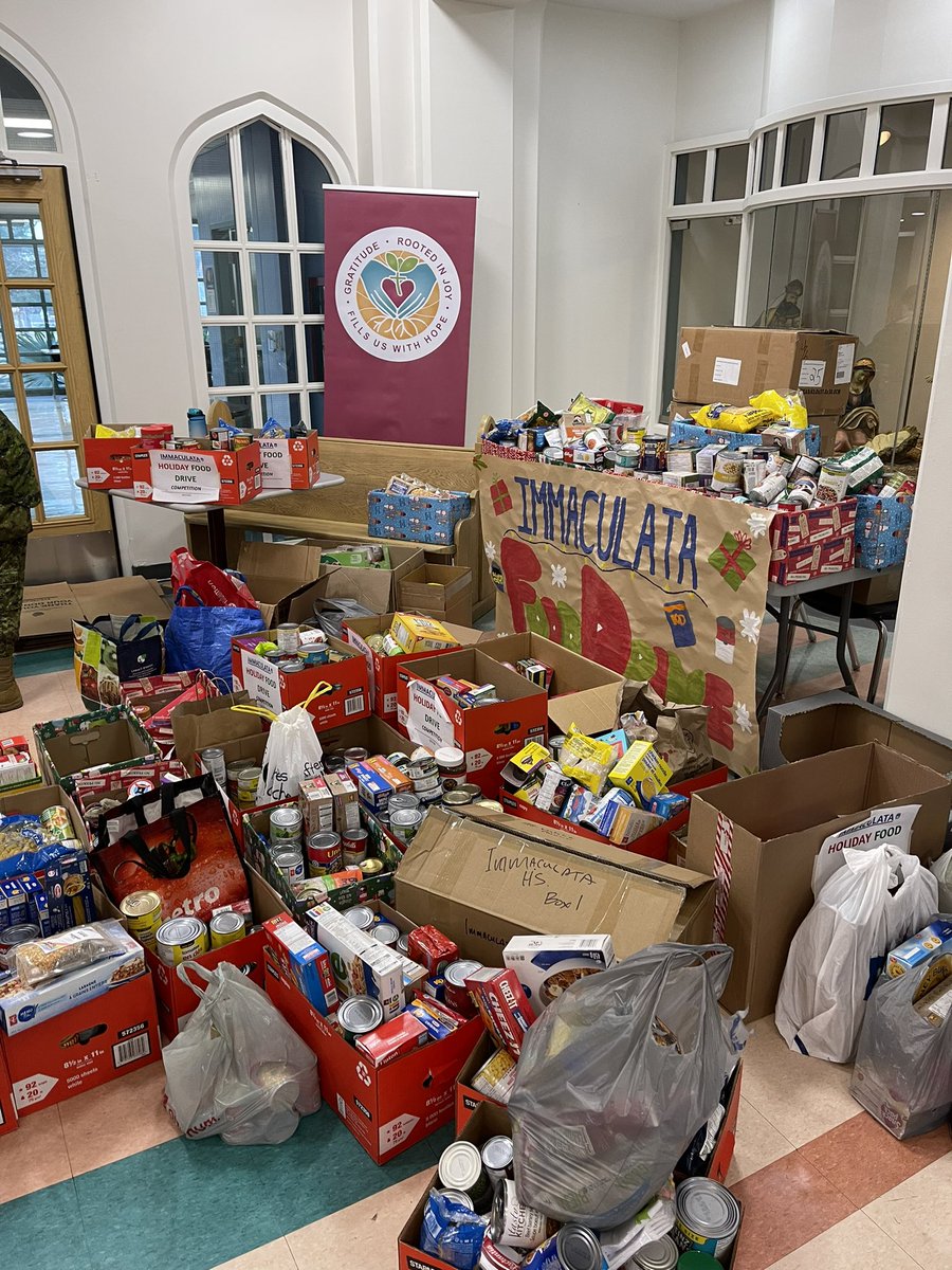 lemjen22's tweet photo. Had to call in military back up for this one!! What a food drive @ImmaculataOCSB ! Incredibly generous students and staff this holiday season helping our community 💙💙 #WhyMac @OttawaFoodBank @aaronfalsetto https://t.co/zy2zPwPOTx