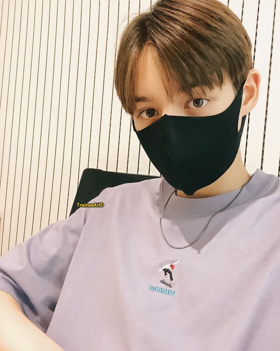 aeonsville's tweet photo. [📸 #insta] 210831 - JJ/JayJay - 📸 HD - a thread

underneath a mask 🐻

#TRaineeA #TRaineeAHD #JJ #JayJay #제이제이 #아이돌연습생 @trainee_a https://t.co/xSoo0UQI0D