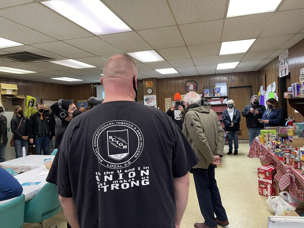 .<a href="/BernieSanders/">Bernie Sanders</a> standing with the striking Kellogg's workers in Michigan today and going to the picket lines
