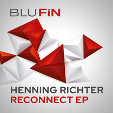 #AHORA! Están escuchando 'Henning Richter - Walking on Clouds' vía <a href="/ablufin/">BluFin Records</a> #nowplaying #radio #argentinaelectronica x <a href="/futurockOk/">Futurock.fm</a>