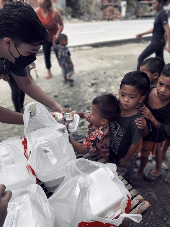 btc_pancake's tweet photo. I cannot describe how proud and happy I am. Thank you so much for everything you have done 
❤️500+ meals were given
❤️Supplies were home delivered before the Typhoon 
❤️Countless smiles were created
❤️We got to experience so much together https://t.co/Y8LXy1Nlyx