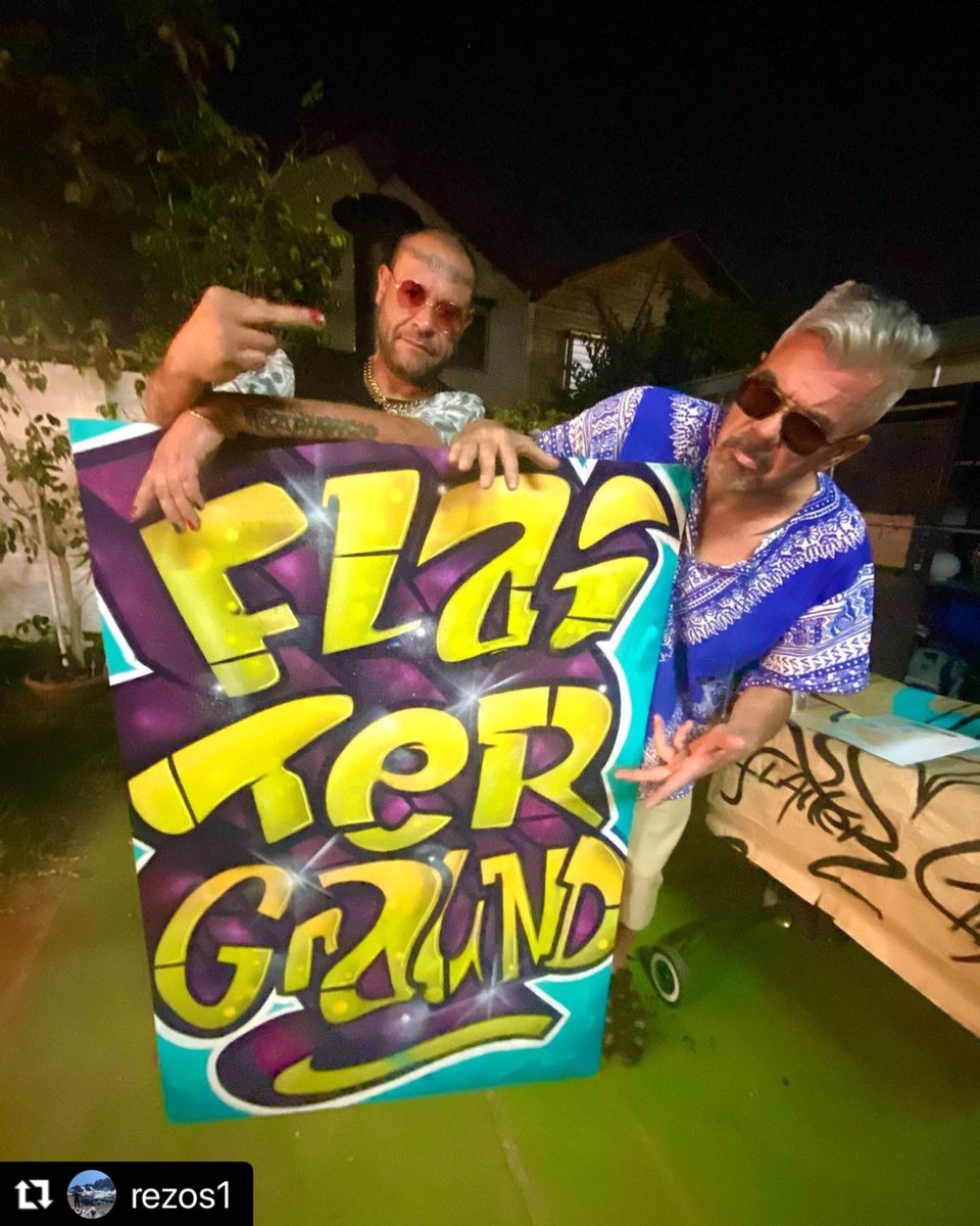 flaitergraun's tweet photo. Dimelooooo !!! https://t.co/oUJ5YdZeuz