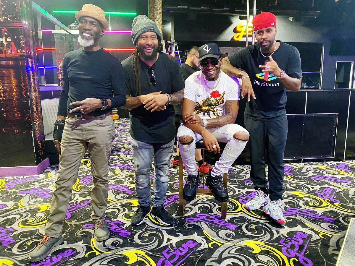 IAMSAFAREE's tweet photo. Top Shotta date back!!! I am officially a cast member of the new vendetta movie!!!! GOD IS THE GREATEST https://t.co/qalkqKpBvk