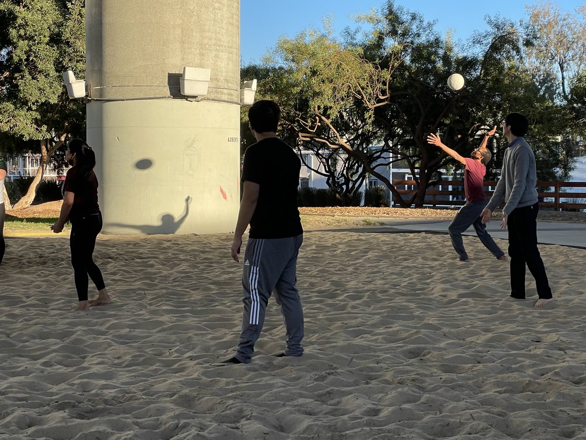 Friday Fun. Minor lab/ Jura lab basketball/volleyball smack down!!!