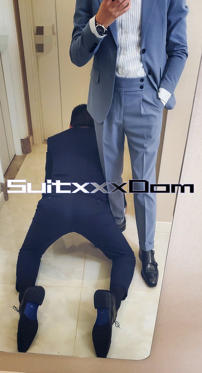 suitxxxdom's tweet photo. 已婚贱狗的身份认同和臣服，家里顶梁柱��外面骚成狗，就他妈喜欢这种反差对吧？ https://t.co/8R77mWStgl