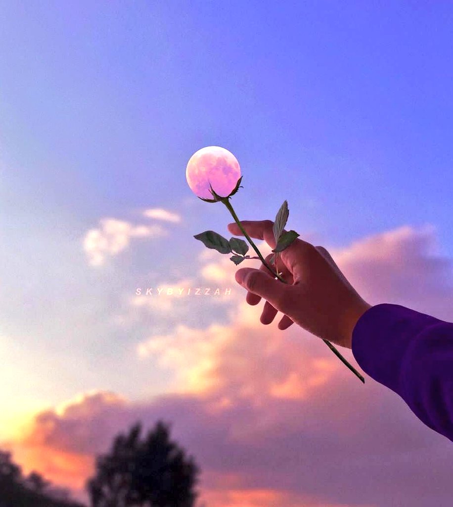 vee_alaydrux's tweet photo. Apa itu keberkahan.. ?? 
Keberkahan adalah "Satu dari prajurit ALLAH yg tak tampak, ia dikirimkan ALLAH kepada siapa saja yg dikehendakiNYA" 
"Apabila berkah itu telah hinggap di dalam Harta, maka ia akan membuatnya banyak.. https://t.co/67JZqGBcOS