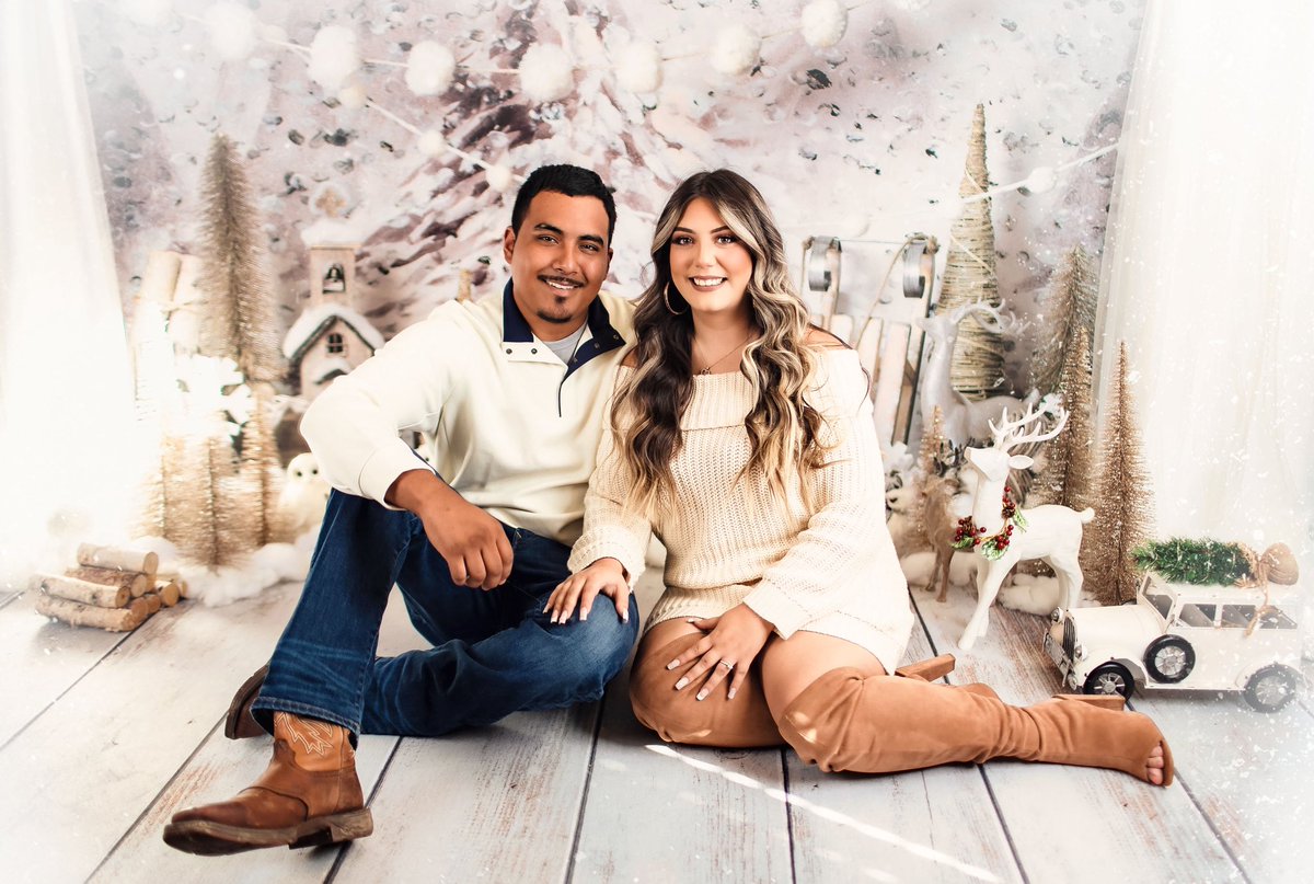 GlassOfGaby's tweet photo. Happy holidays from the soon to be Mr. &amp; Mrs. Garcia🎄 https://t.co/zm4FZJ7Qn6
