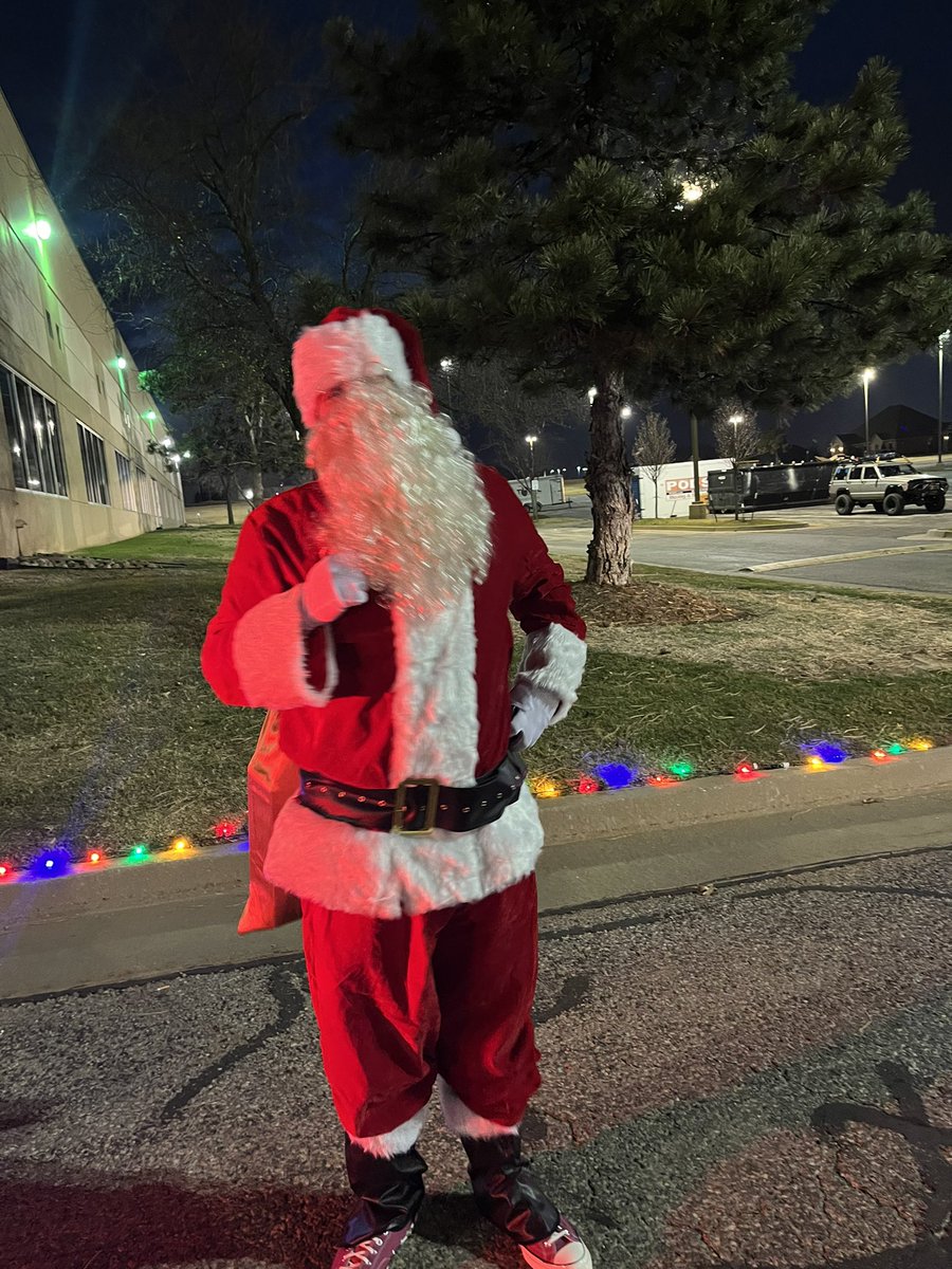 405 Unified tweet media