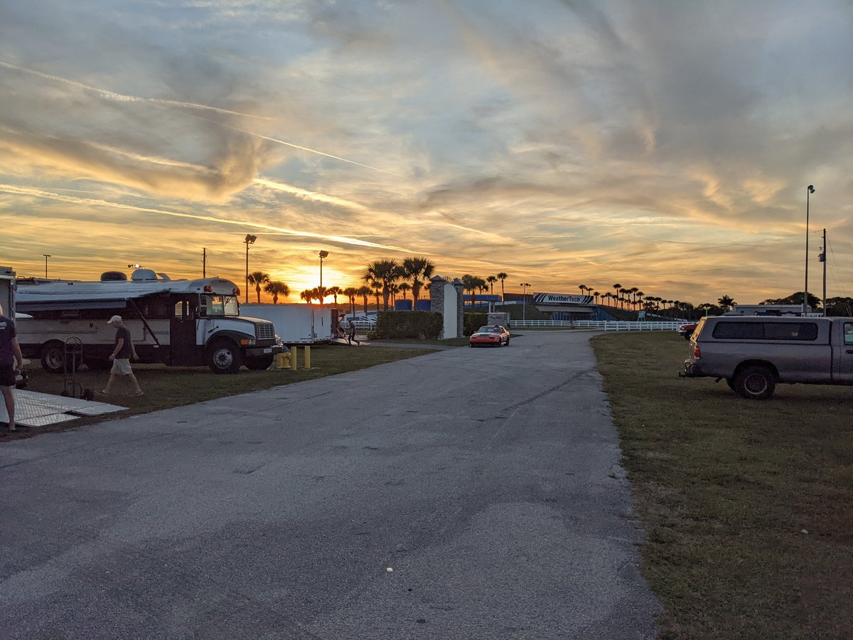 Jeeves_ACBC's tweet photo. Arrived at @sebringraceway with @johnswilding and the Level One Racing guys for the @ChampCarUSA Sebring 7+7. Ready to roll in the morning https://t.co/ijT0aQ4X2q