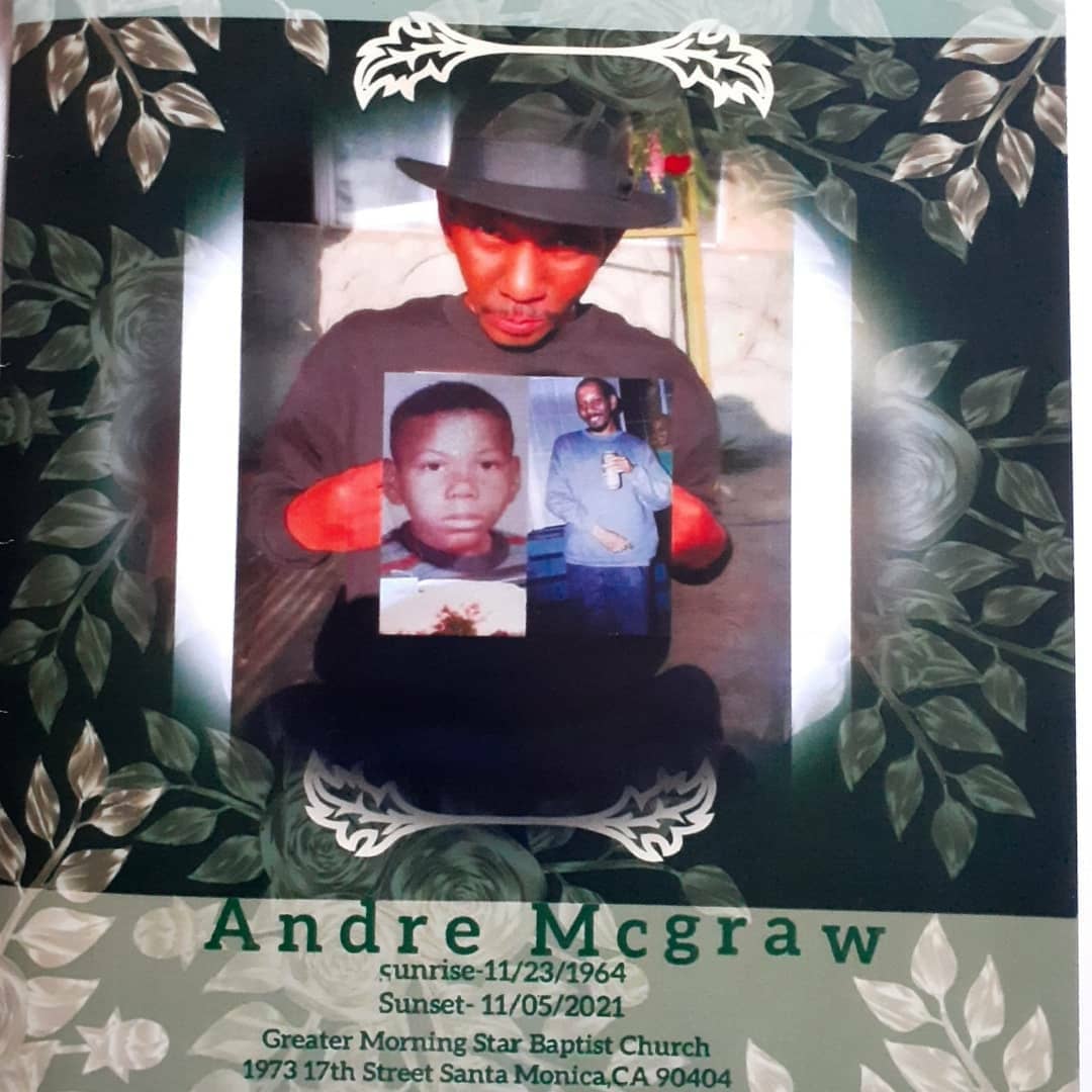 kingko310's tweet photo. #RIP Uncle Andre #RestwellKing 👑 https://t.co/YQMndtcCvY