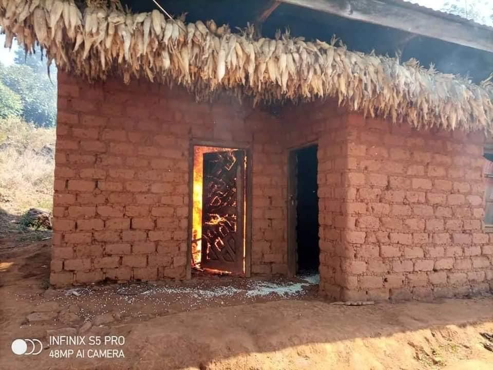 MengnjoPaulette's tweet photo. @ClaudiaWebbe Thanks for Speaking out  Honourable!!! ACTION is needed now to #StopTheGenocideInSouthernCameroons!!! The French Cameroun military is killing the people of British Southern Cameroons aka #Ambazonia by day. The @UN @World @Refugees @cwjroberts @CoalitionFDN ACTION needed please🙏🏿 https://t.co/P41wnrcYfE