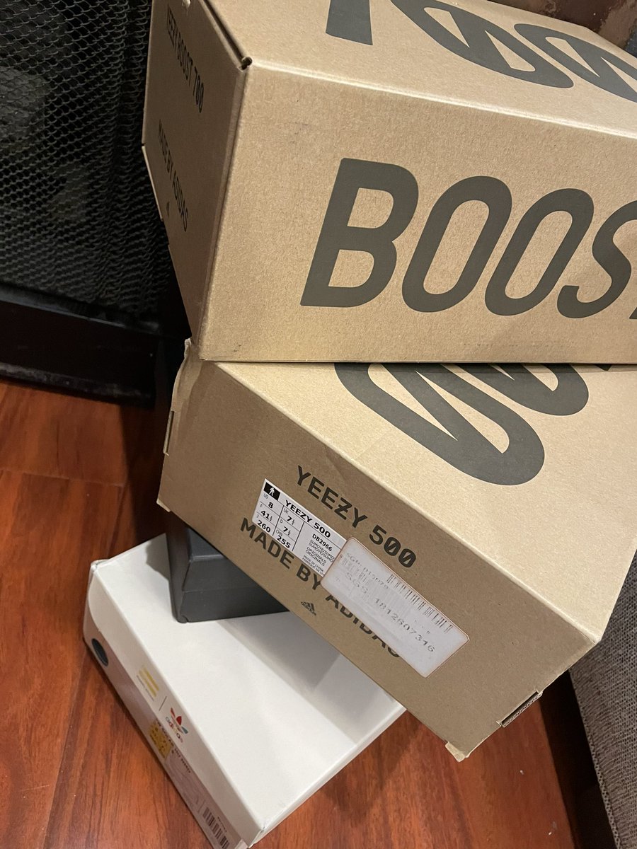 decengrid's tweet photo. The worst mint experience I’ve ever had. Waited for hours, ended up with spending tons of gas fees and failed. I used to be a fan of Adidas/Yeezy Boost. I will never ever purchase Adidas goods anymore in my life —-

Into the REverse

#adidas #AdidasNFT #adidasOriginals https://t.co/TC7E5nsEQi