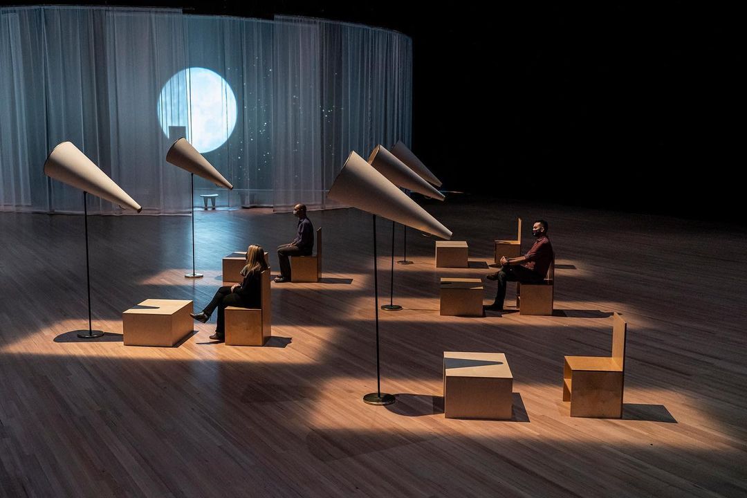 creativetime's tweet photo. 💥#CTRecommends The Shape of Things, a new commission by @WEEMSCarrie at the @ParkAveArmory.
Take a moment before we embark on a new year to look back in this incisive, powerfully emotional, and critical reflection on the events of this past year: https://t.co/FPT6dpc55m https://t.co/CQpfDgbbVr