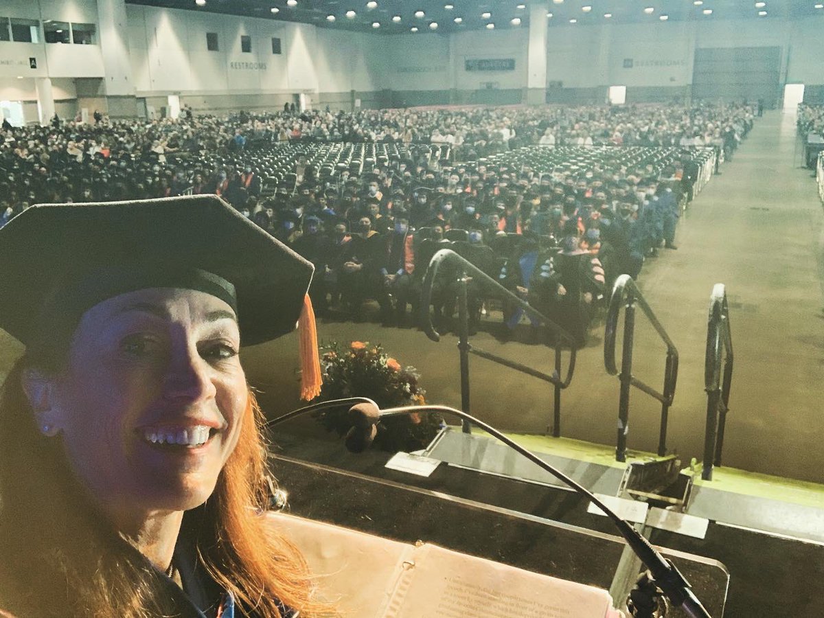 Janine Davidson tweet media