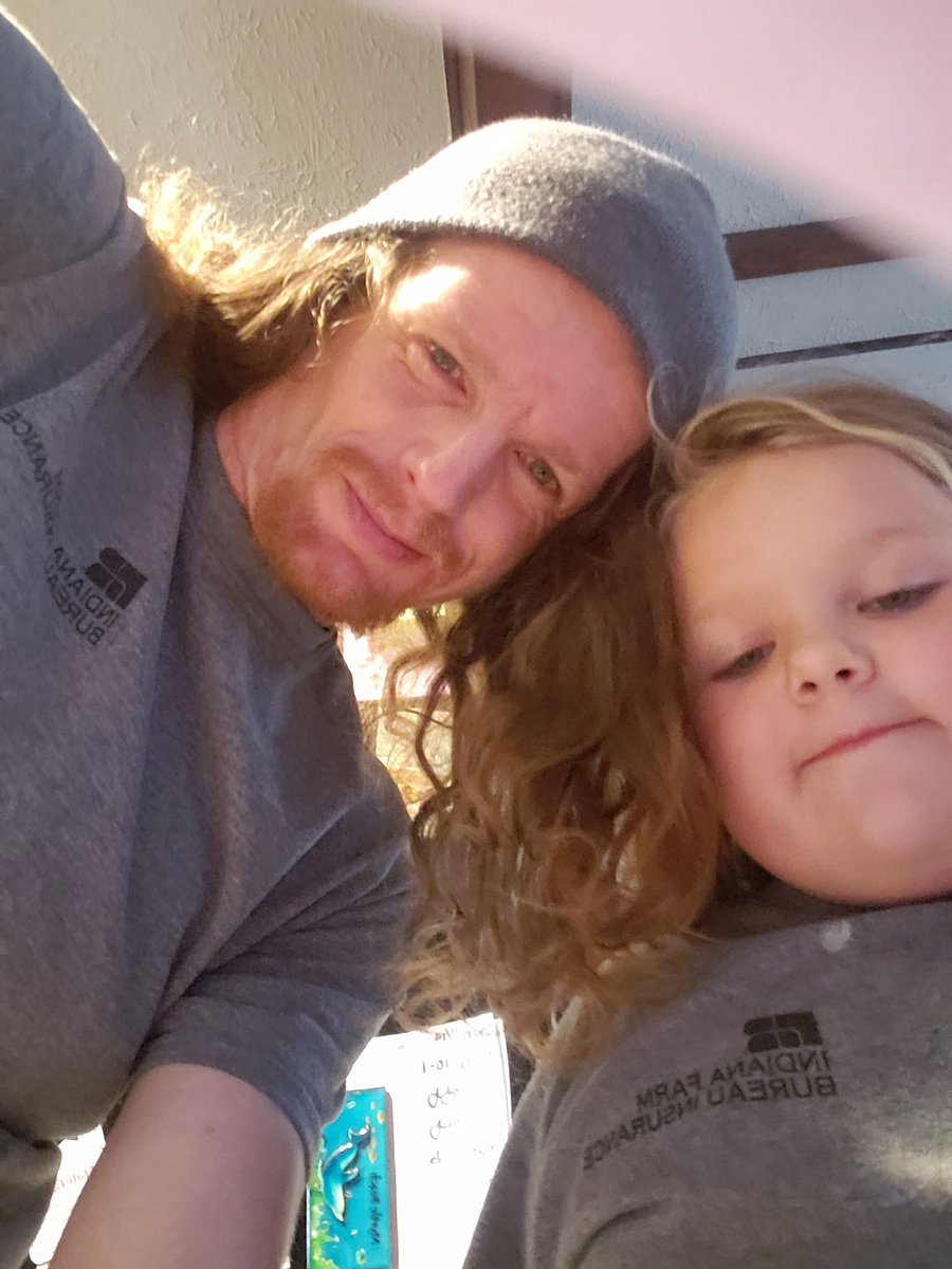 dhack1280's tweet image. Daddy daughter matching shirt day.