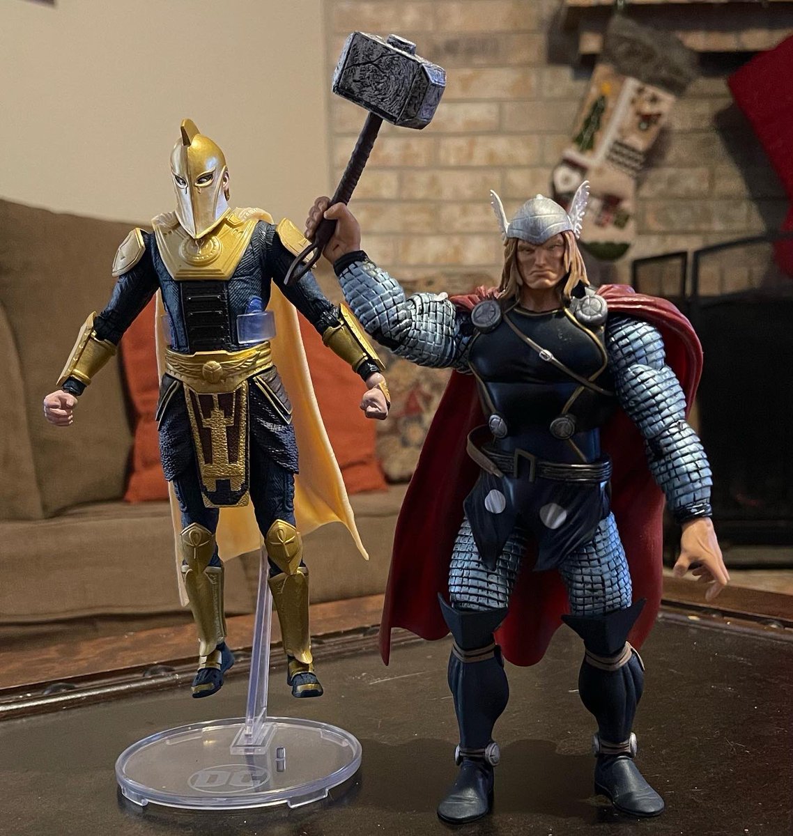Thor with Dr. Fate and Thor with Cyclops. 
#Thor
#DrFate
#Cyclops
#DCComics
#MarvelComics
#ActionFigures https://t.co/UvAuX3bXUG