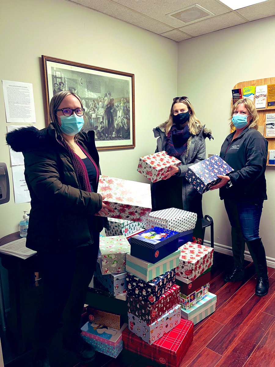 HamOntShoeboxProject tweet media