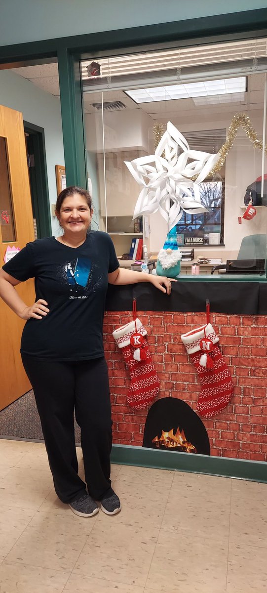 boydnurse's tweet photo. @CVMonroeEagles 
I may have found a gnome....just not at Monroe today 🥰 https://t.co/LSURBl8yl9