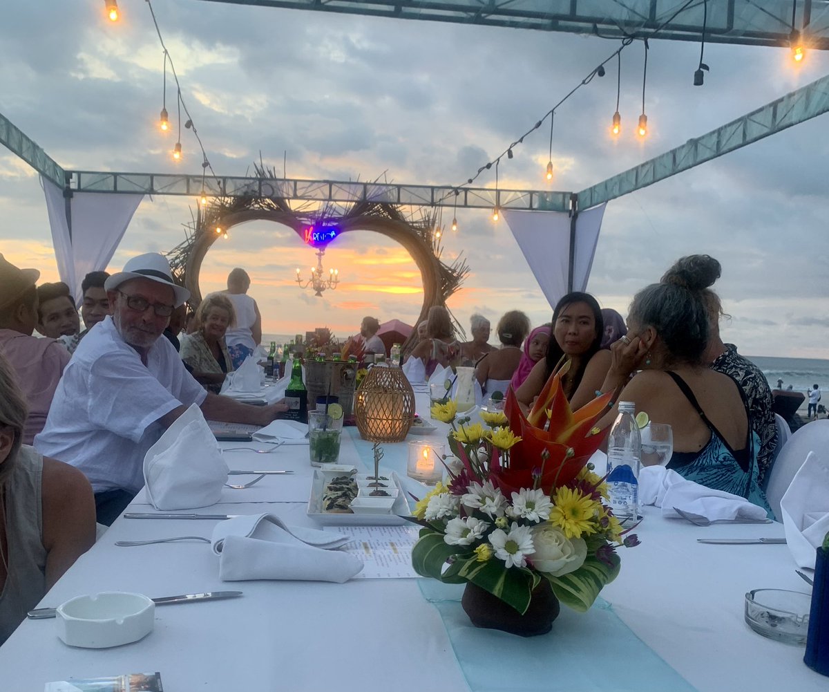 magpies59's tweet photo. Last night shenanigans….we sure now how to do it right here in Bali. Full set table right in the sand!!! Just glorious!! #sunset #balibirthday #baliparty #Bali https://t.co/Vf5BU4gVRg