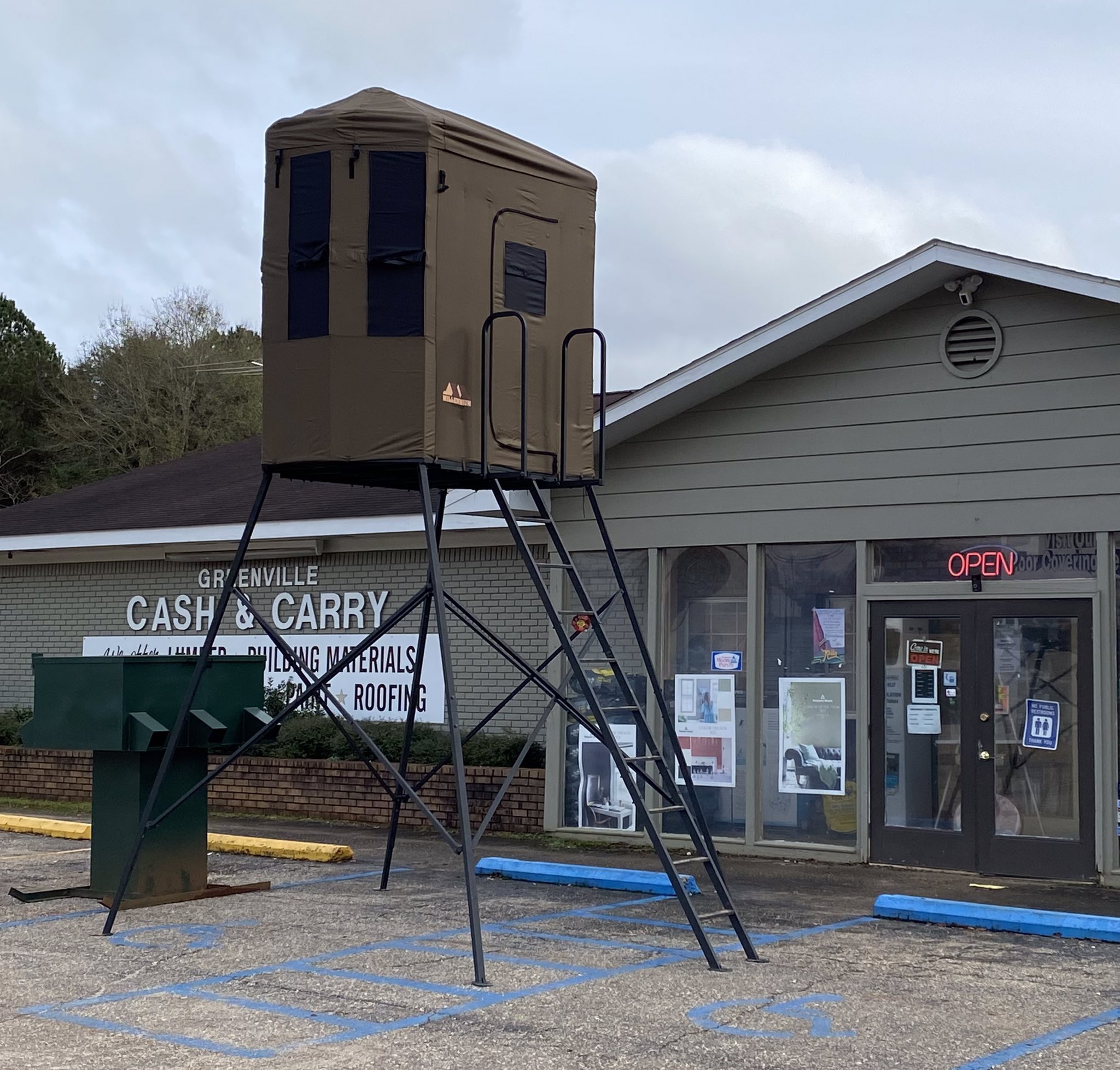 The Millennium Outdoors Q200 Buck Hut Shooting House The