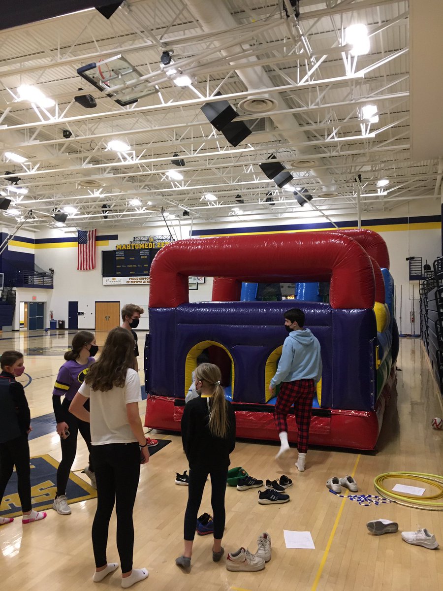 Amazing fun and learning at Parents Night Out!  <a href="/MahtSLC/">Mahtomedi SLC</a> <a href="/FABLABMahtomedi/">MahtomediEngineering</a>