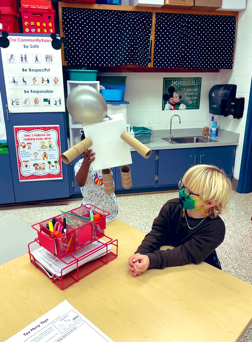 RedMillMickeys's tweet photo. 5 Cs in action while working together to build toys for Santa! Thank you @RMES_Gifted for a fun STEM activity! @NclKeros @RMESPrincipal #RedMillRocks https://t.co/xLTSJZ1V5M