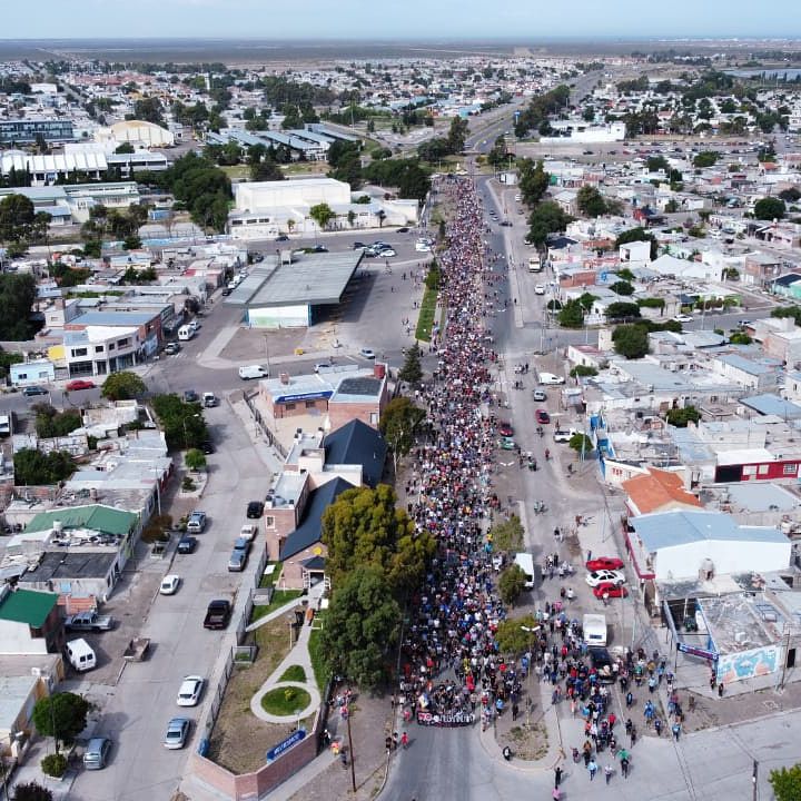 Red__Accion's tweet photo. #Chubutazo #NoesNo Chubut: tercer día de protestas masivas contra la zonificación minera
https://t.co/l55gzc2fKp https://t.co/ZNuf5SN0fd