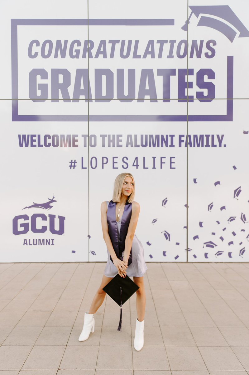 Congrats Lindsey Wood! 💜🎓#gcu2021