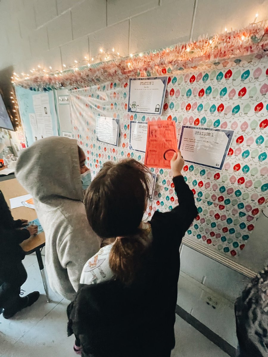 miss_dougan's tweet photo. Escape room today…yes everything is wrapped in wrapping paper, BUT if you make learning exciting it sticks with em! Fun &amp; review of all that we’ve learned this quarter! I will sure miss these faces over track out!  @CCMMSRedwolves #OurDen https://t.co/wm67YDdMxm