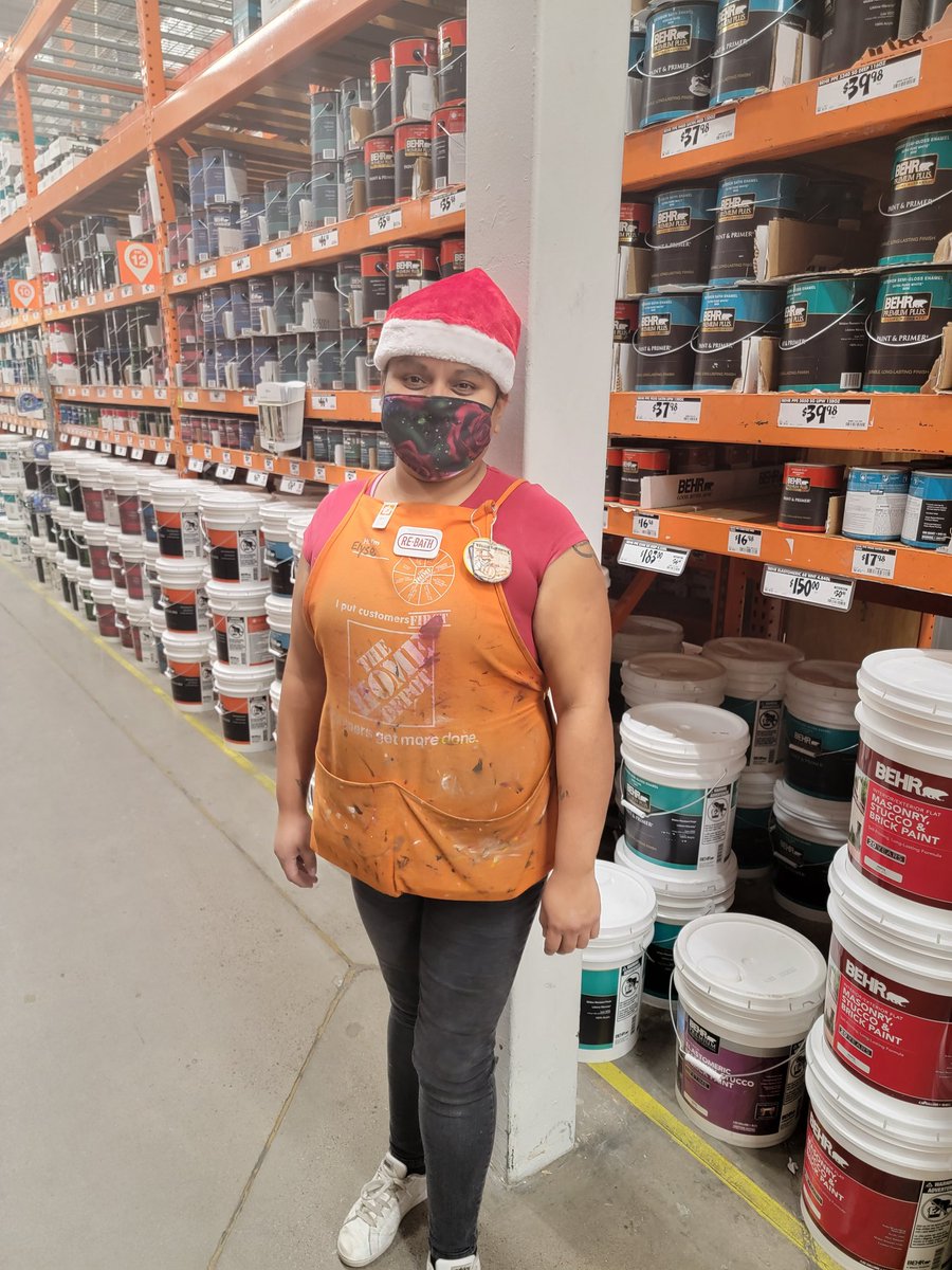 ThdEmily's tweet photo. Celebrating holiday hat day at 0459!
@Anggale @MiguelTHD @DHRM_mjackson #HD0459 #D287 https://t.co/1SLlphsduP