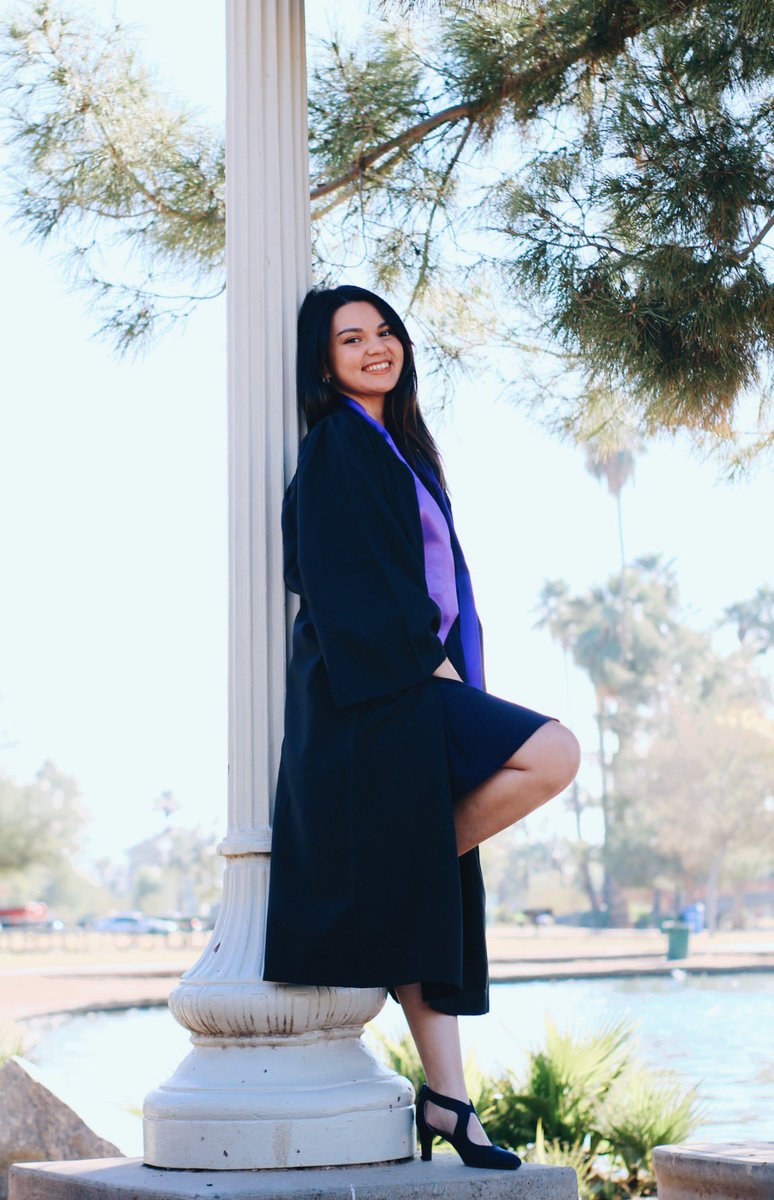 Kayla_Marieee13's tweet photo. happy graduation day sissy (: #gcu2021 https://t.co/88RvubgZdz