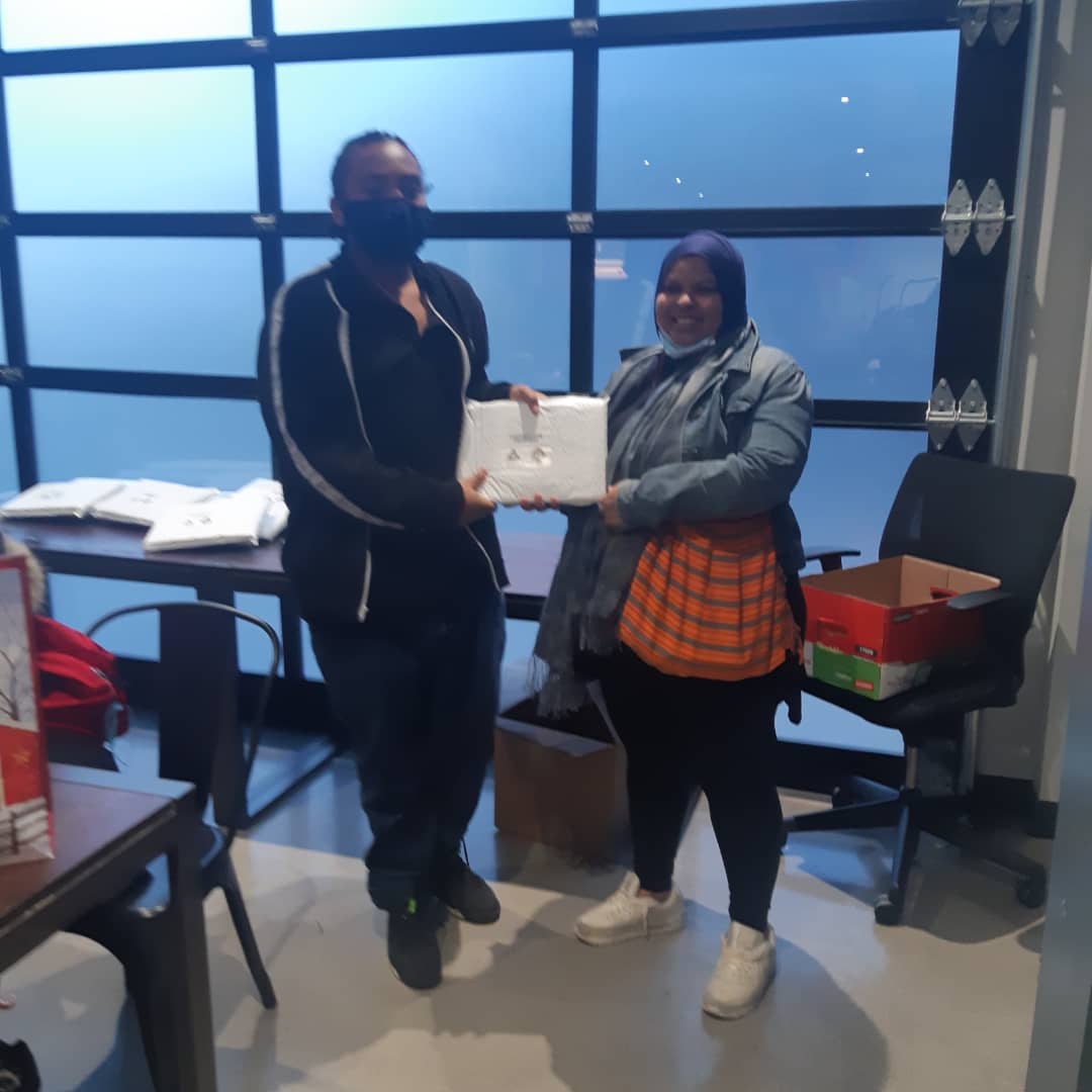 Collectivegrou1's tweet photo. Now more than ever many childrens will be going virtually with no proper laptops for learning. We want to show that the need is everywhere and collective Group works without neighborhood borders. Thank you to our Unity Mobile Lead Khairiya @kiki7641 and Leah for advocating https://t.co/czPh4gniNc