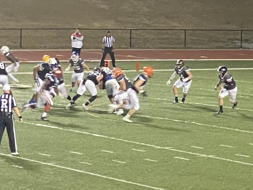 MattEDavis's tweet photo. Great job tonight by Nick Davis! First catch of the game and two completions. Jimmie Pride!@JimmieFootball https://t.co/5PyHD2v7kj