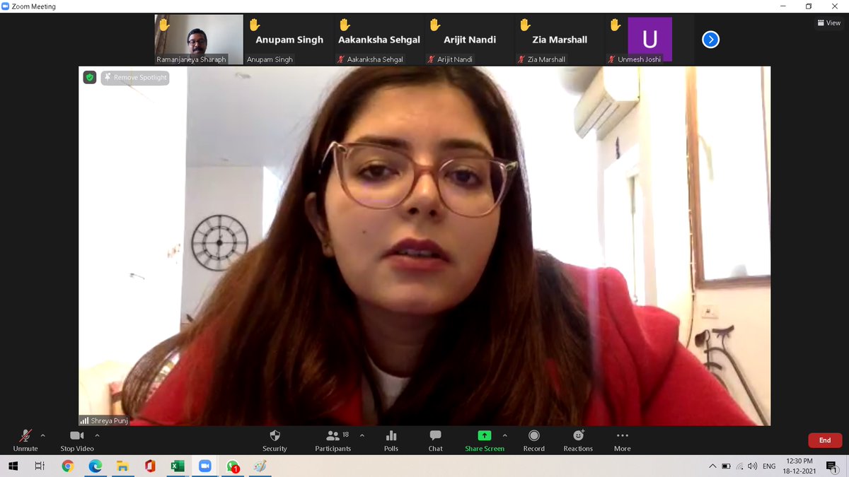 HimalayanWrite's tweet image. A great start to the weekend with this wonderful workshop on writing great book proposals with @ShreyaPunj.

#WritingTips #EditingFeedback #WritersLife #HWROnline #HimalayanWritingRetreat #LearnOnline