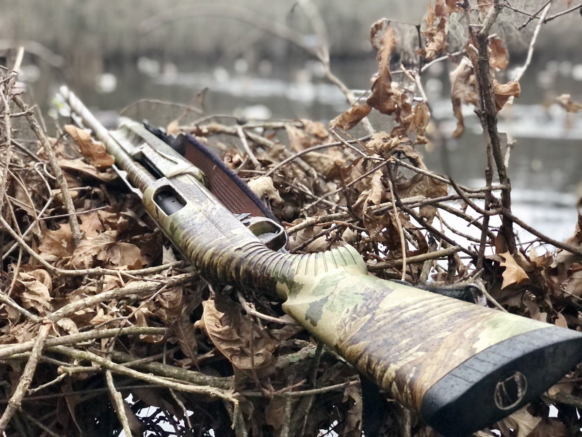 MayorJohnHolden's tweet photo. Despite the rain, had a good lil morning hunt in Stuttgart.
#slickshuntinglodge
#stuttgarthuntingclub
#timberhunting https://t.co/35Qy828Zh8